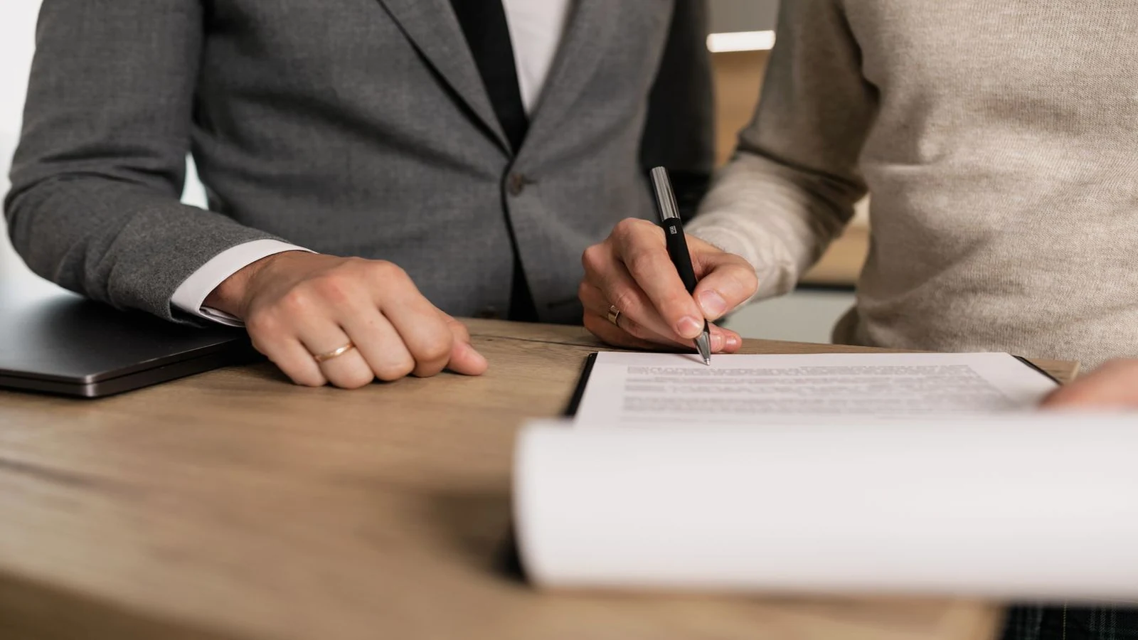 Condition suspensive de prêt immobilier 2026 : délai, refus de banque et rétractation